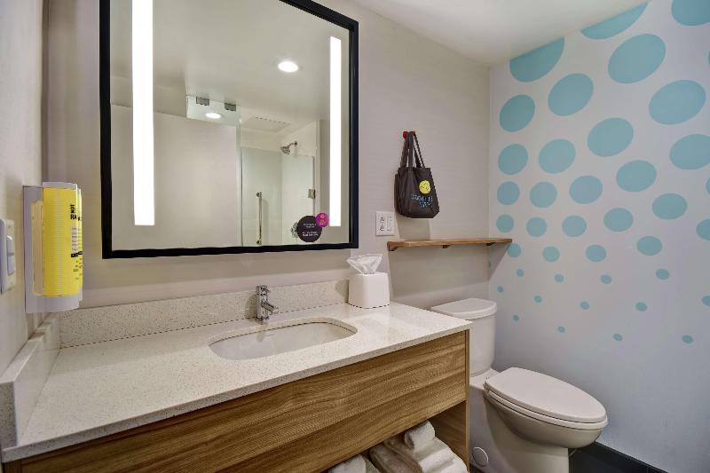 غرفة قياسية سرير كينج, Tru By Hilton Syracusecamillus