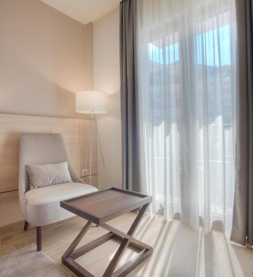 اتاق سوپریور, Villa Gracia