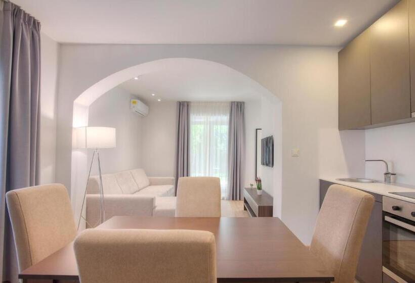 آپارتمان 1 خوابه, Villa Gracia