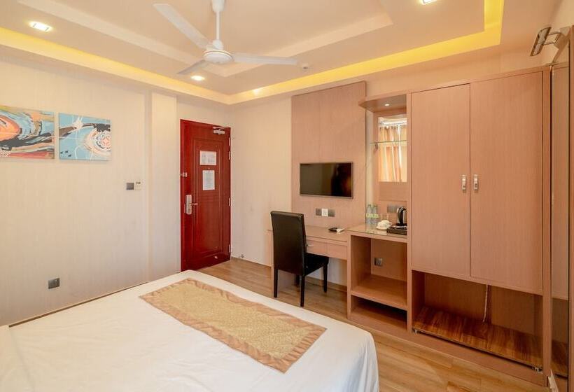 اتاق استاندارد, Three Inn