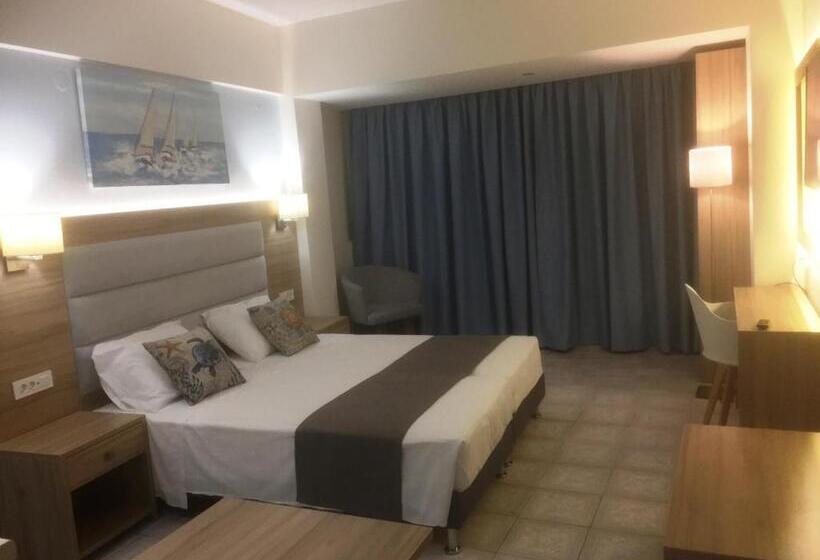 标准工作室, Aristo Apts