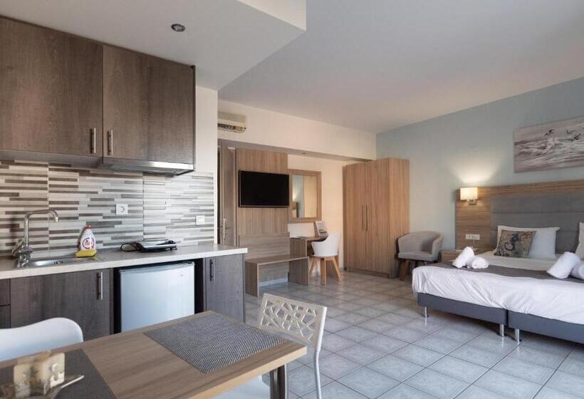 标准工作室, Aristo Apts