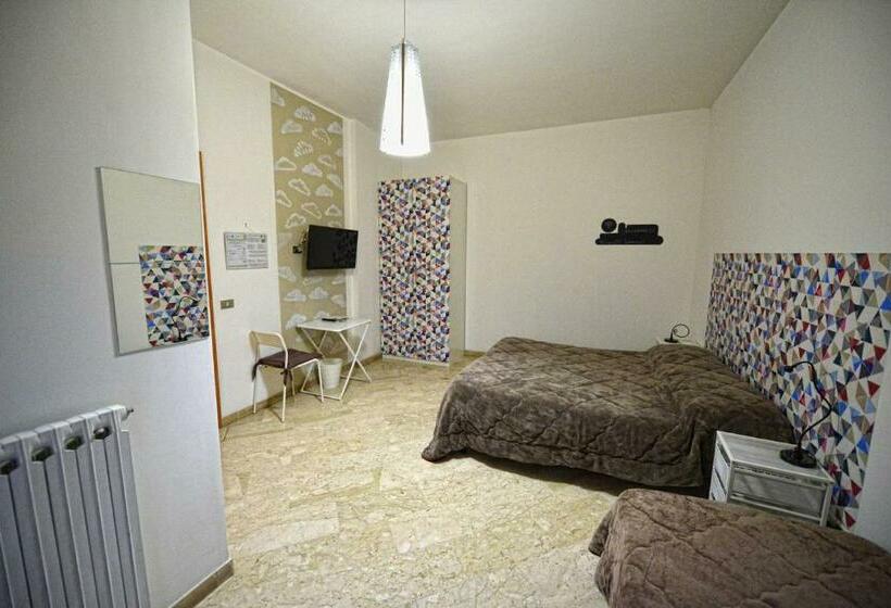 חדר סטנדרט, Aback Policlinico