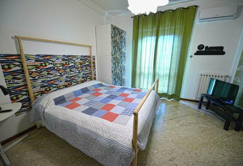 חדר סטנדרט, Aback Policlinico