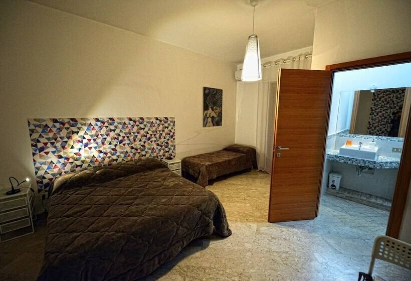 חדר סטנדרט, Aback Policlinico