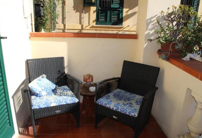 Habitació Estàndard amb Balconada, Anirbas