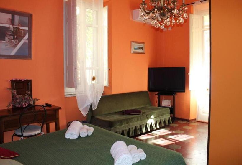 Habitació Estàndard amb Balconada, Anirbas