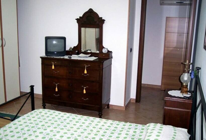 1 Szobás Apartman, B&b Il Parco