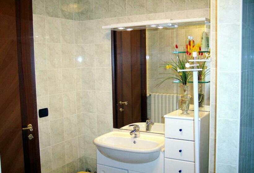 1 Szobás Apartman, B&b Il Parco
