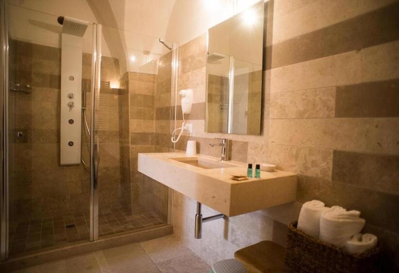 اتاق استاندارد, B&b La Corte