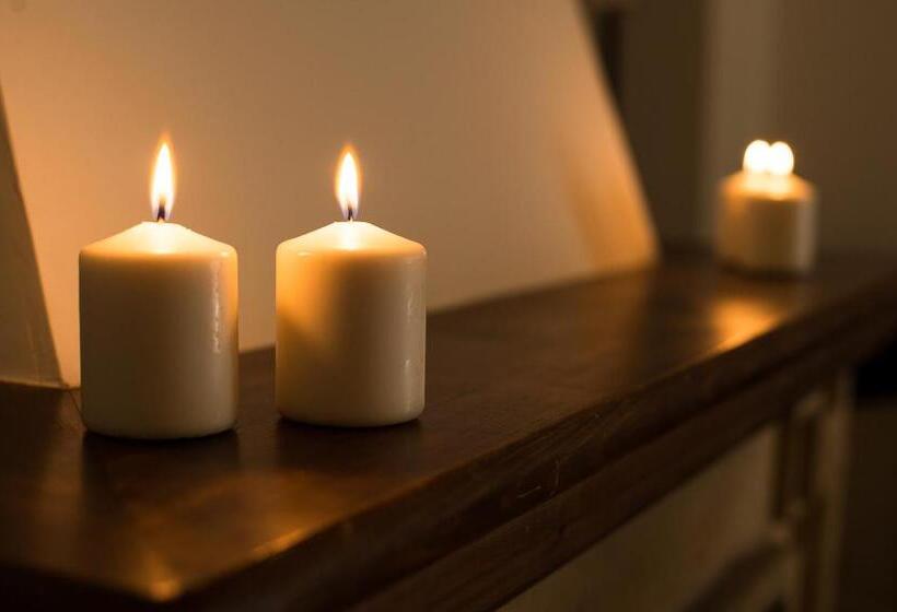 اتاق استاندارد, B&b La Corte
