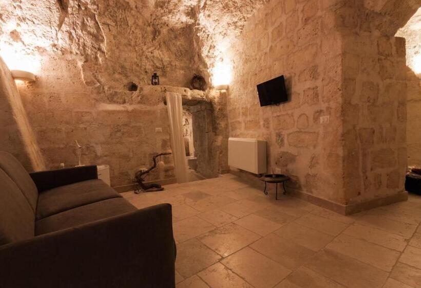 سوییت جونیور, B&b La Corte