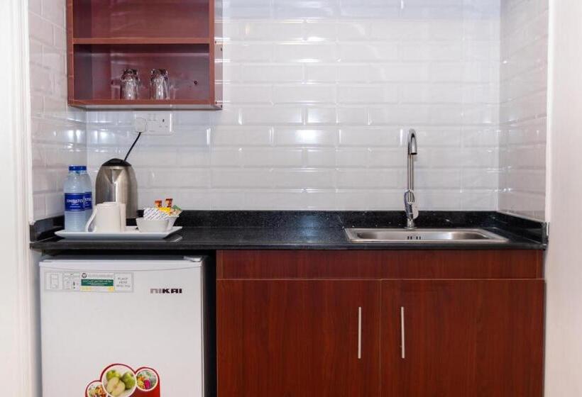 标准间带游泳池, Fujairah Hotel & Resort