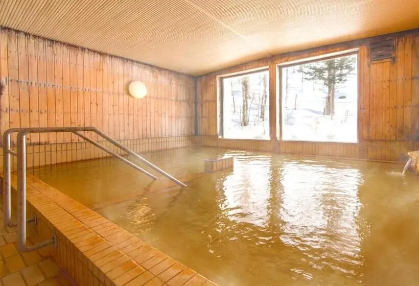 バスルーム共有のトリプルスタンダード, Shiretoko Village