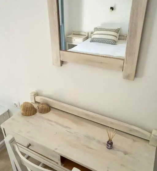 Chambre Deluxe, Iris