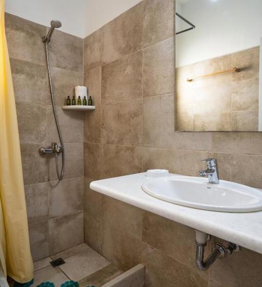 디럭스 룸 바다 전망, Iris