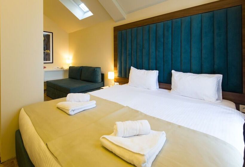 اتاق سوپریور, Marquise Hotel Garni