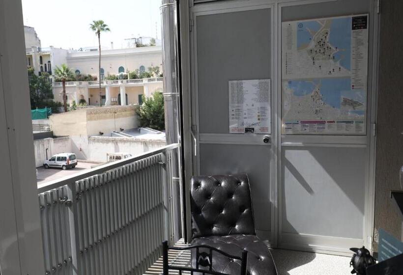 اتاق استاندارد با بالکن, Metropolitan B&b