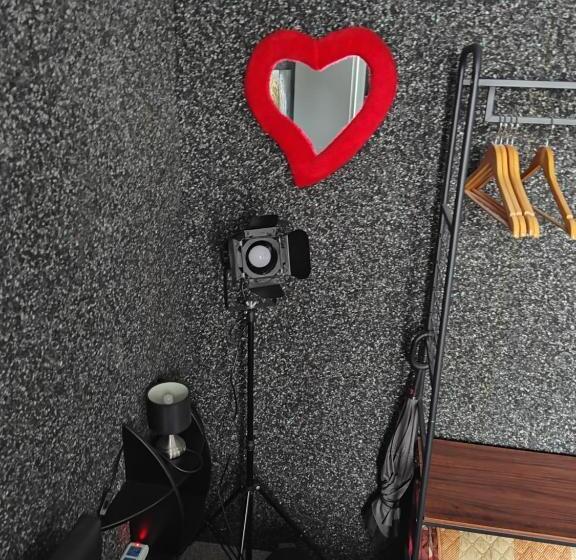 اتاق استاندارد, Metropolitan B&b