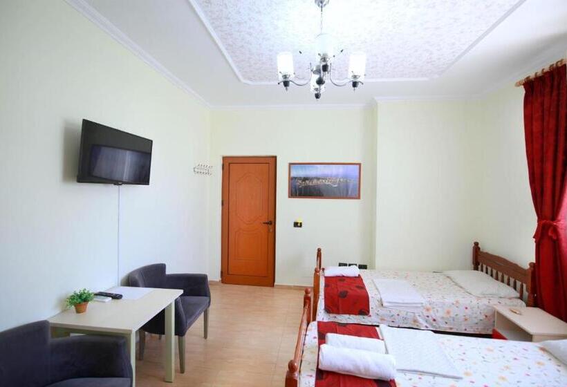 חדר סטנדרט לשלושה, My Home Guest House