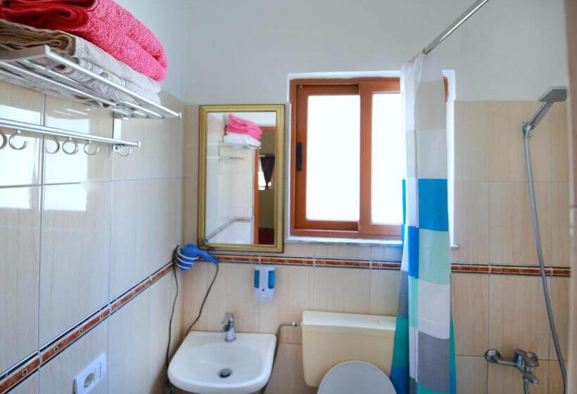 스탠다드 룸 공동 욕실, My Home Guest House