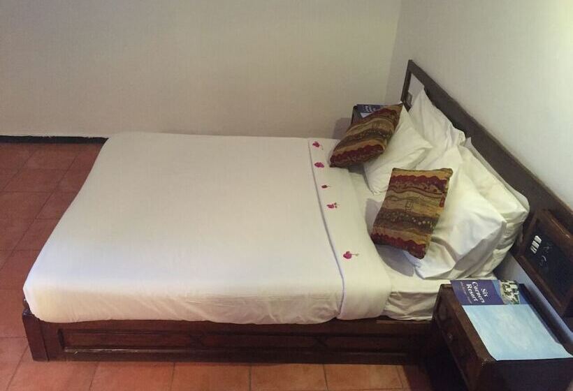 اتاق استاندارد, Six Corners Resort