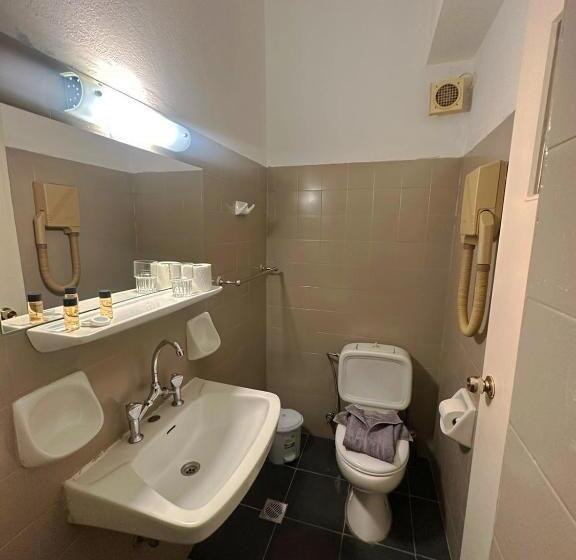 Номер Basic, Vassilikon