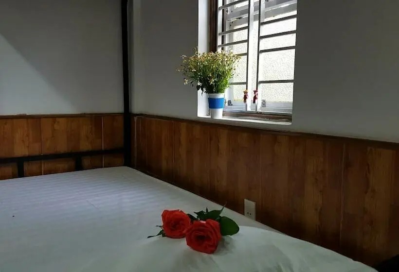 تختخواب در اتاق مشترک, Ana Homestay   Hostel