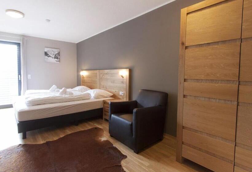 プレミアム３ベッドルームアパート, Appart Laijola