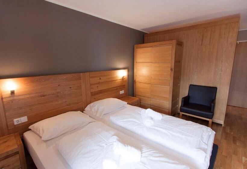 テラスつきの２ベッドルームアパートメント, Appart Laijola