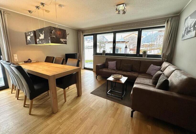 ３ベッドルームアパートメント, Appart Laijola