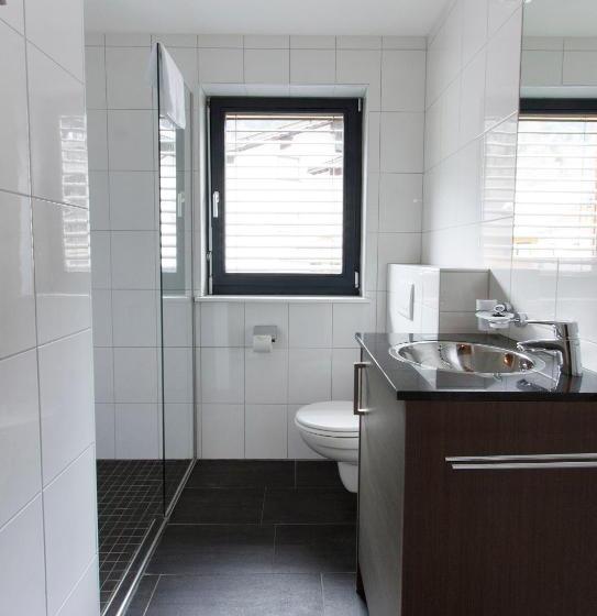 2 Bedroom Apartment with Views, Appart Laijola