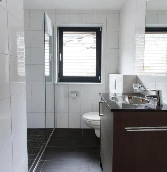 2 Bedroom Apartment with Views, Appart Laijola