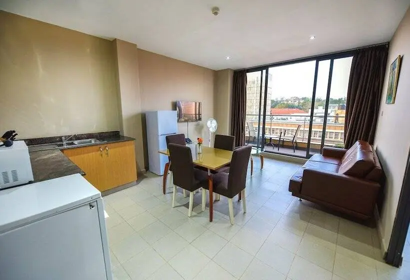 آپارتمان 2 خوابه با بالکن, Boulevard Suites