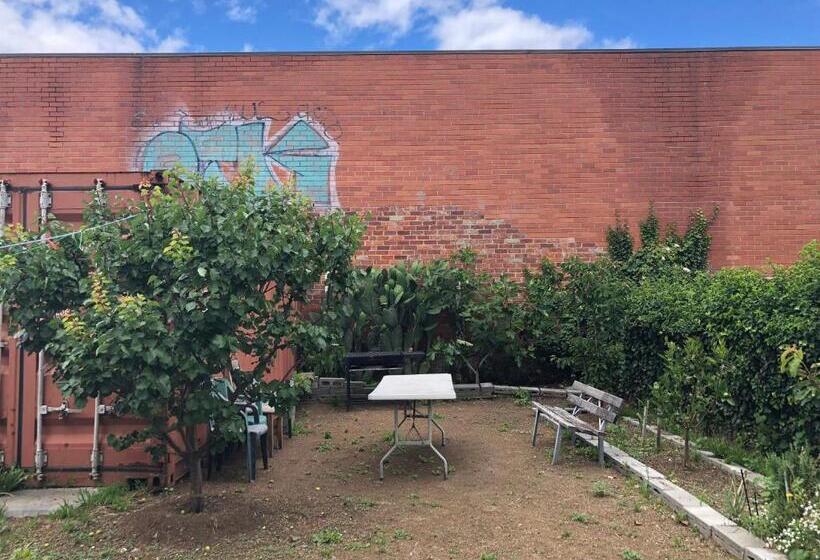 חדר סטנדרט חדר אמבטיה משותף, Narrara Backpackers Hobart