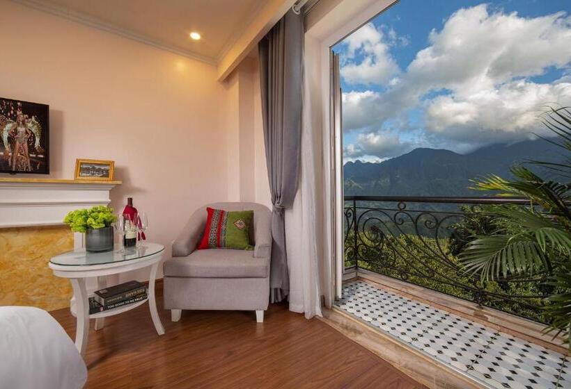 اتاق لوکس با بالکن, Sapa Praha