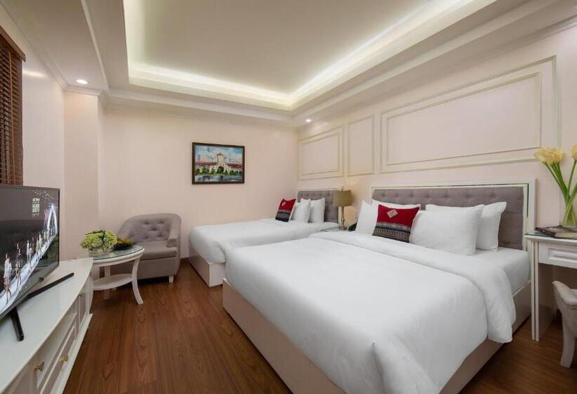 اتاق خانوادگی, Sapa Praha