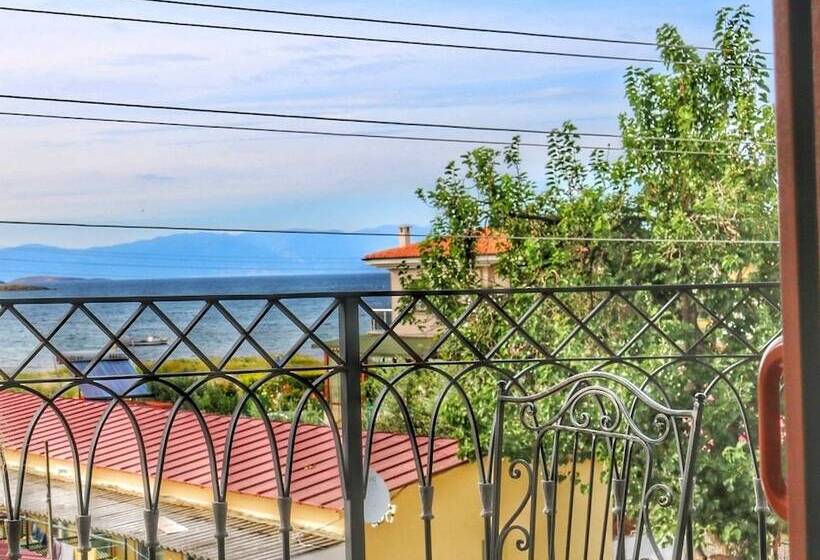 Camera Deluxe Vista Mare, Stone Hill