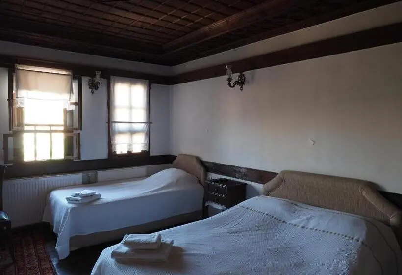 スタンダードトリプルルーム, Turgut Reis Konak Otel