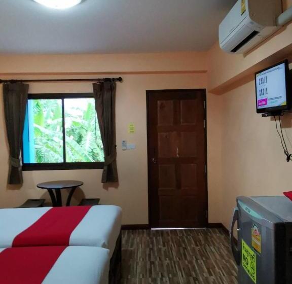 חדר סטנדרט לשלושה עם מרפסת, Bankaina