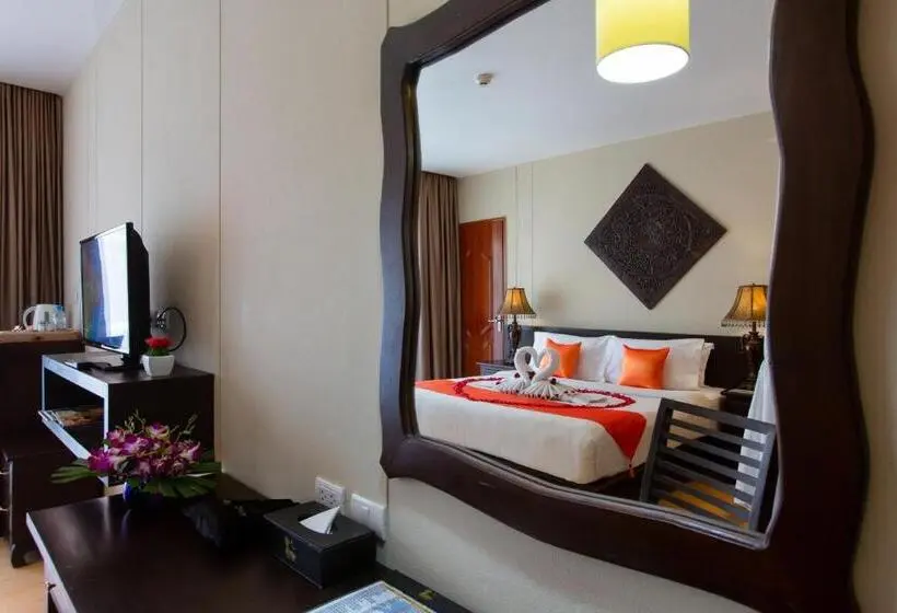 デラックスルーム, Blue Bay Resort   Access To Pool And Beach Phuket & Krabi