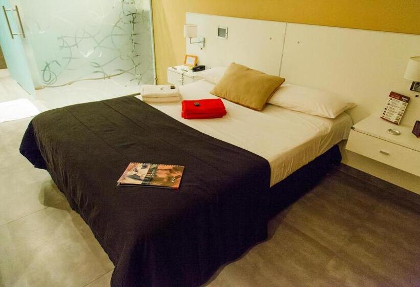 اتاق لوکس, El Secreto