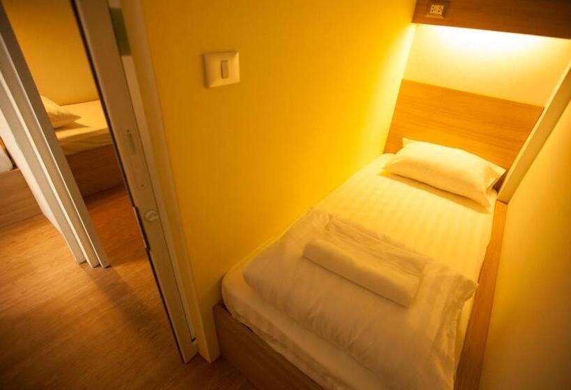 Quarto Economy Individual, Micro Hostel