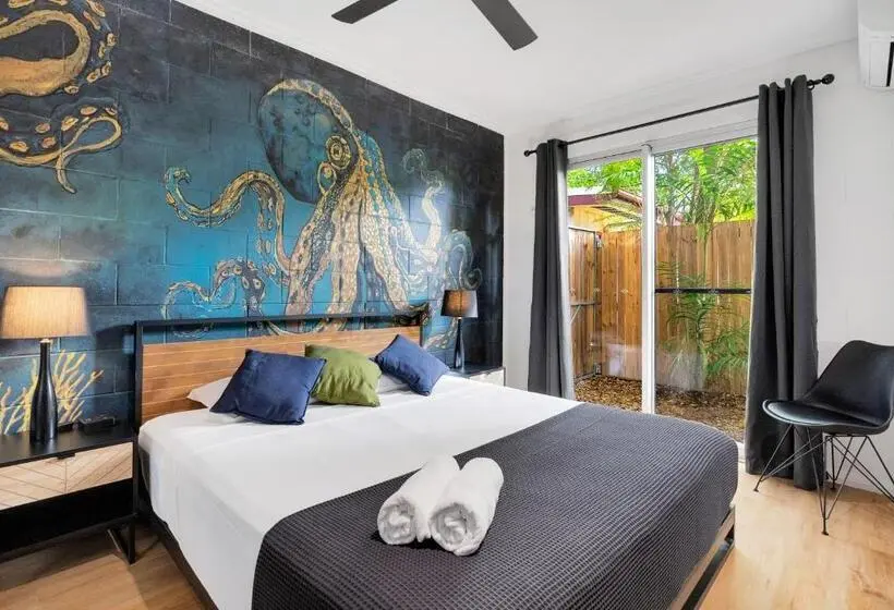 プール付き2人用あアパート, The Palms At Palm Cove