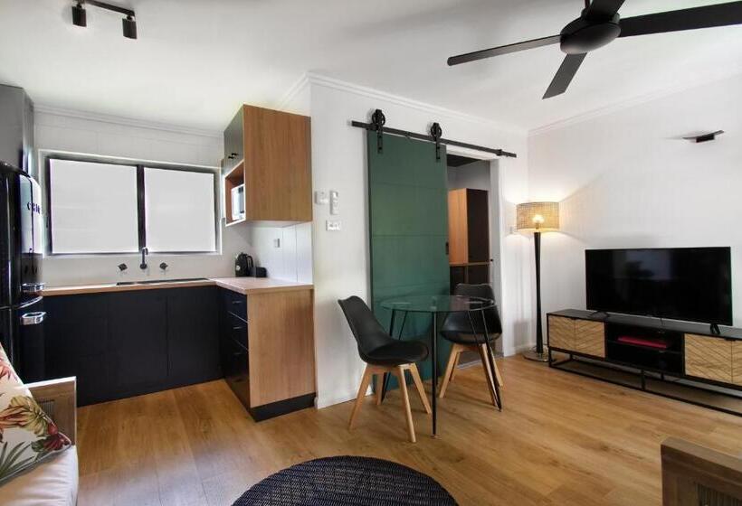 Апартаменты 1 Спальня Вид на Бассейн, The Palms At Palm Cove