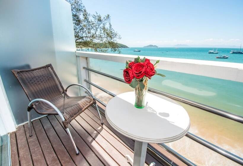 Deluxe Suite Sea View, Bamboo Buzios Hostel