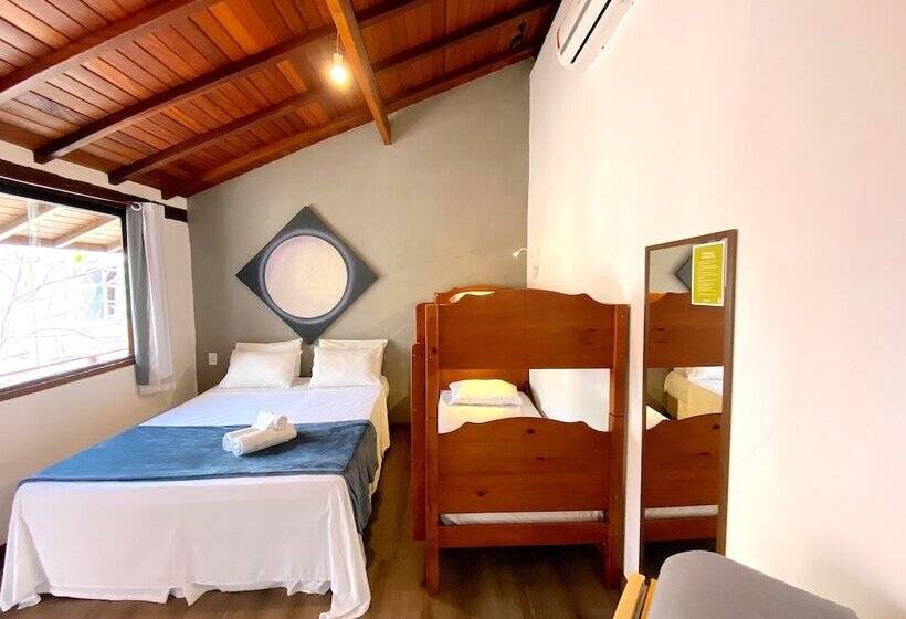 اتاق استاندارد چهار تخته, Bamboo Buzios Hostel