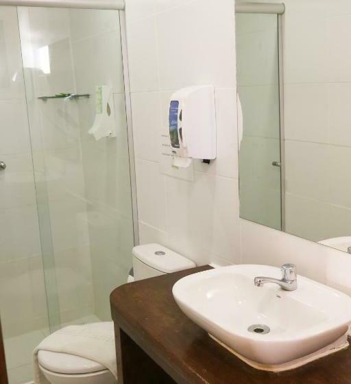 اتاق خانوادگی, Bamboo Buzios Hostel