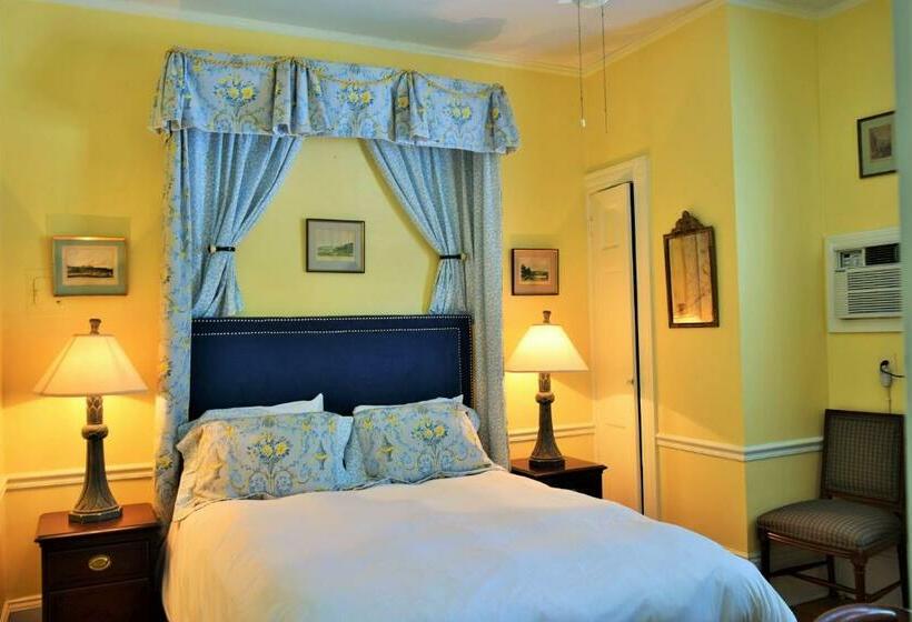 Номер Стандарт, Bellevue Manor