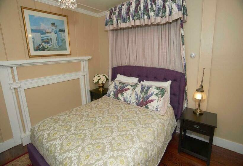 Номер Стандарт, Bellevue Manor